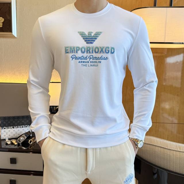 Return/exchange after the New Year for Armani Ss Fall's hottest new style, the h