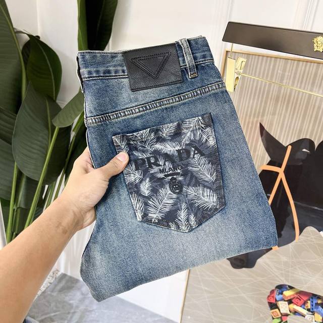 Return/exchange after Chinese New Year for Prada 2025Ss Year of the Snake Spring