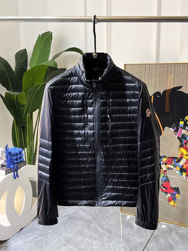 Moncler, top-quality order, stand-collar down jacket!! Classic style with logo e