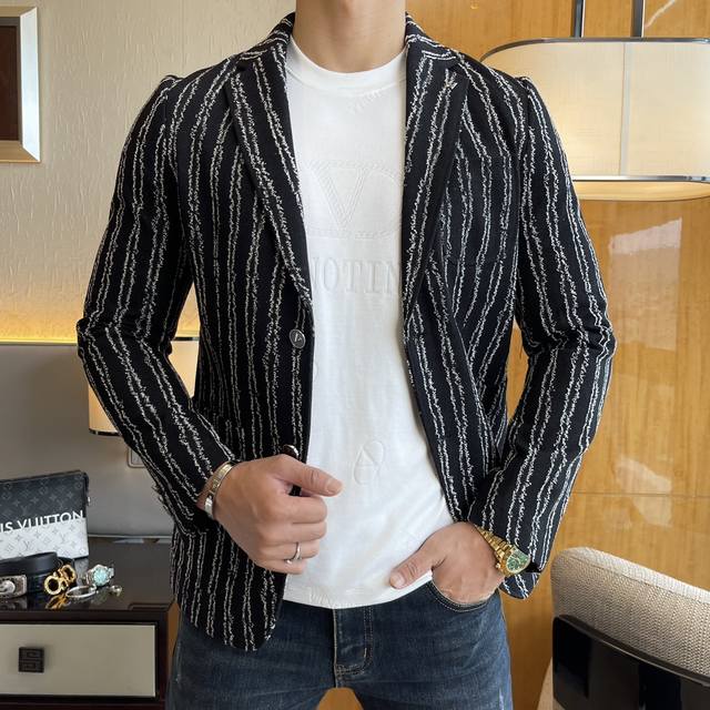 Lv Ss Autumn Hot Selling Casual Blazer: The most fashionable and simple design,