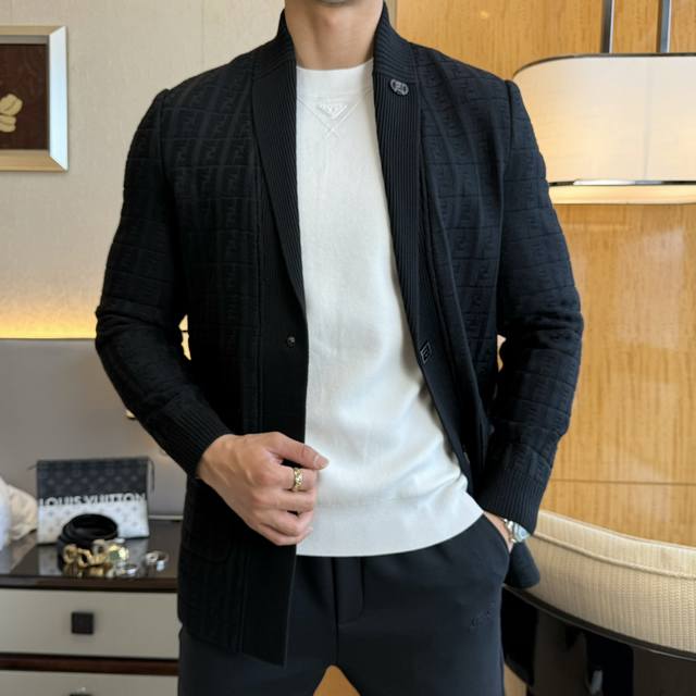 Fendi SS Autumn Hot Selling Knitted Wool Jacket, made with custom high-quality p