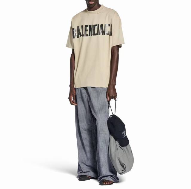 Balenciaga Top-Tier 1:1 Official Quality Masking Tape Black English Printed Dist