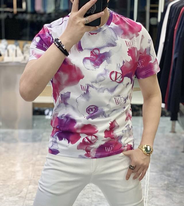 Hot Selling Item Arrives! Valentino 2025 Spring/Summer Year of the Snake Commemo