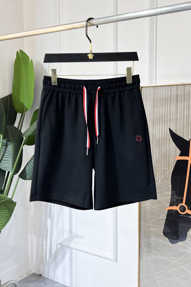 Moncler 2025Ss official website synchronized summer new high-end casual shorts,