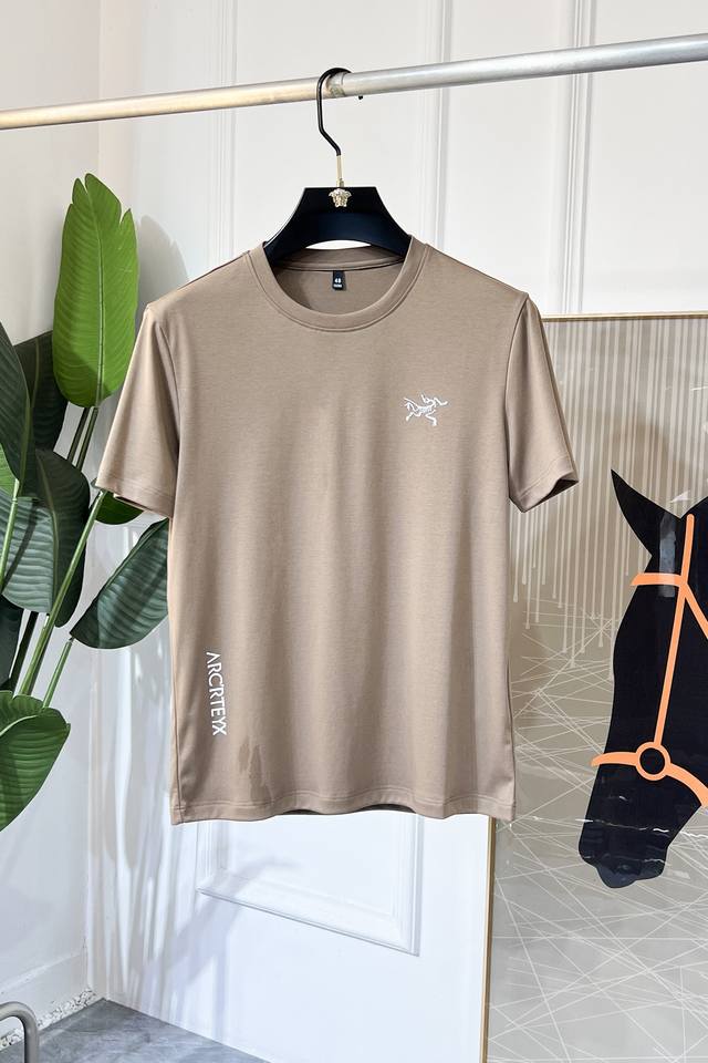 Szubird 2025Ss Year of the Snake Spring/Summer Premium Short-Sleeve T-Shirt, Off