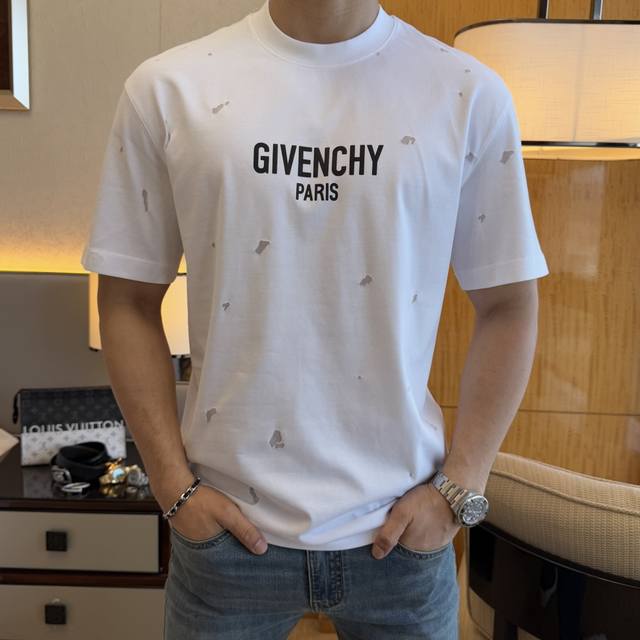 Givenchy - 2025 Spring/Summer Year of the Snake Commemorative Collection, Loose