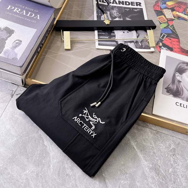 Szubird 2025 Spring/Summer Snake Year Bestselling Casual Pants, a must-have vers