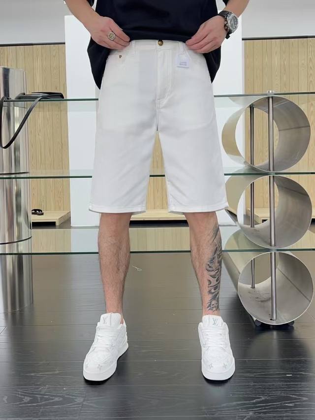 Versace - 2025 Spring/Summer Snake Denim Shorts. 1:1 replica of the original, a