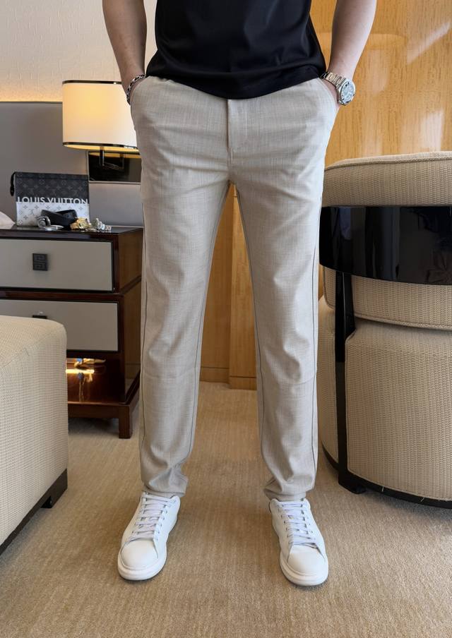 MiuMiu - 2025 Spring/Summer Snake Year Bestselling Linen Casual Pants, a must-ha