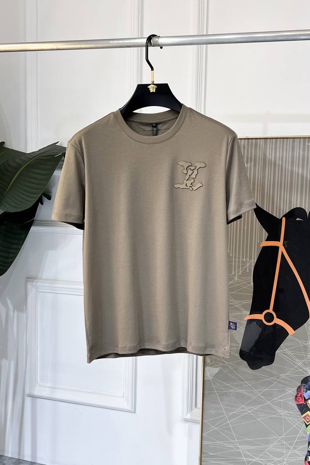 Lv 2025Ss Year of the Snake Spring/Summer Premium Short-Sleeve T-Shirt, Official