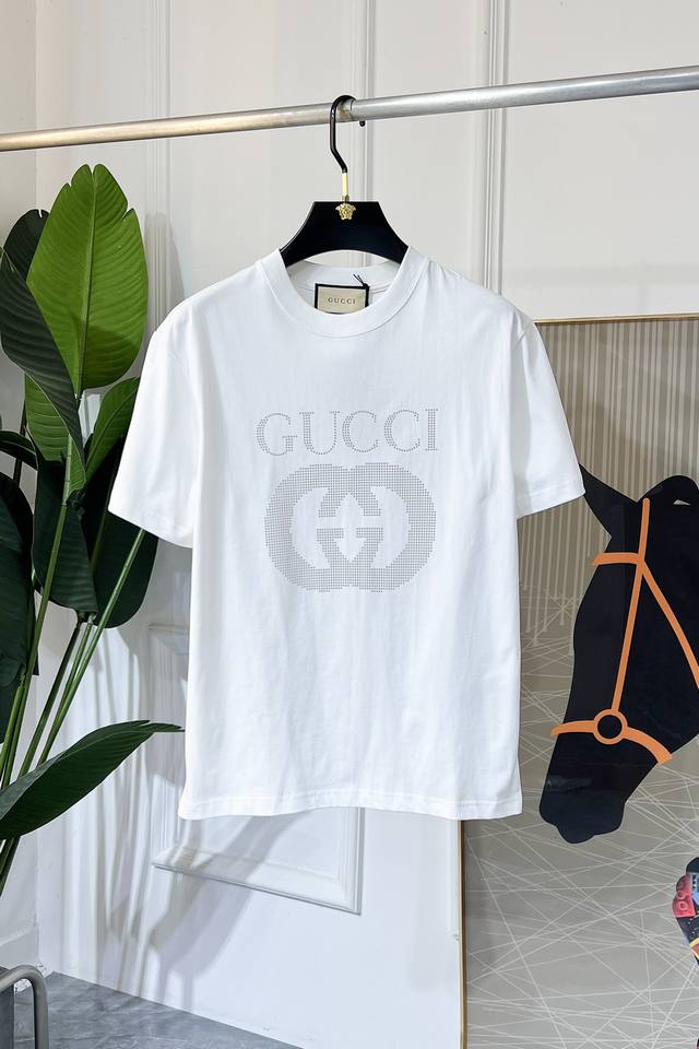 Gucci - 2025 Spring/Summer Year of the Snake New Year's Collection Loose Fit Sho