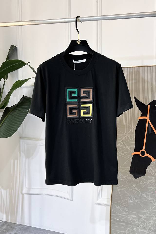 Givenchy 2025 Spring/Summer New Unisex Short-Sleeve T-Shirt, Available Now in St