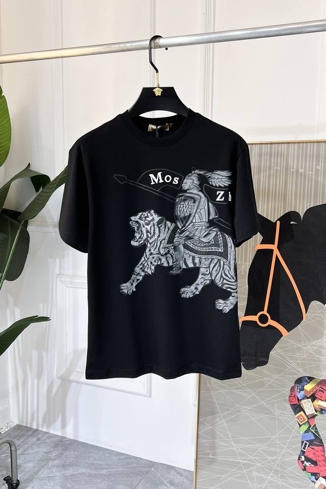 Burberry 2025 Spring/Summer Year of the Snake Commemorative Collection - Premium