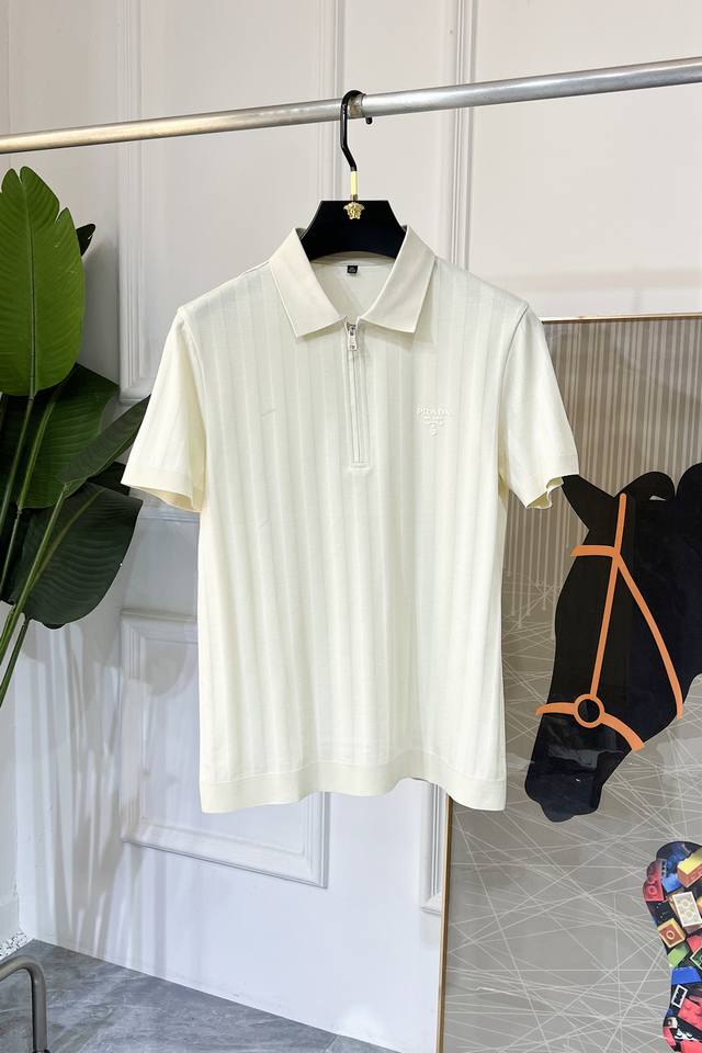 Prada 2025 Spring/Summer Polo Collar Short-Sleeve Collection. Made from premium