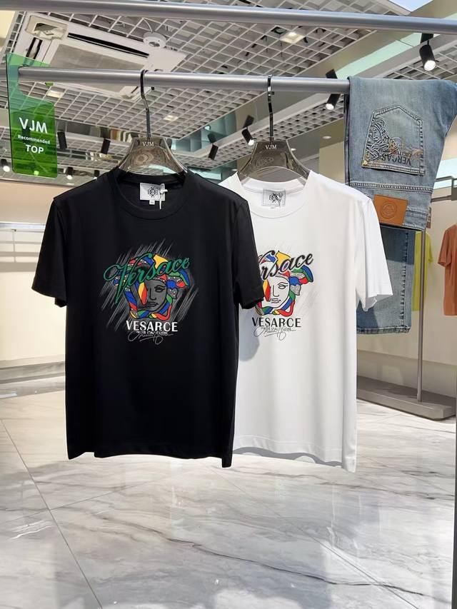 Versac*E 2025 Spring/Summer New Men's Short-Sleeve T-Shirt! High-end trendy item