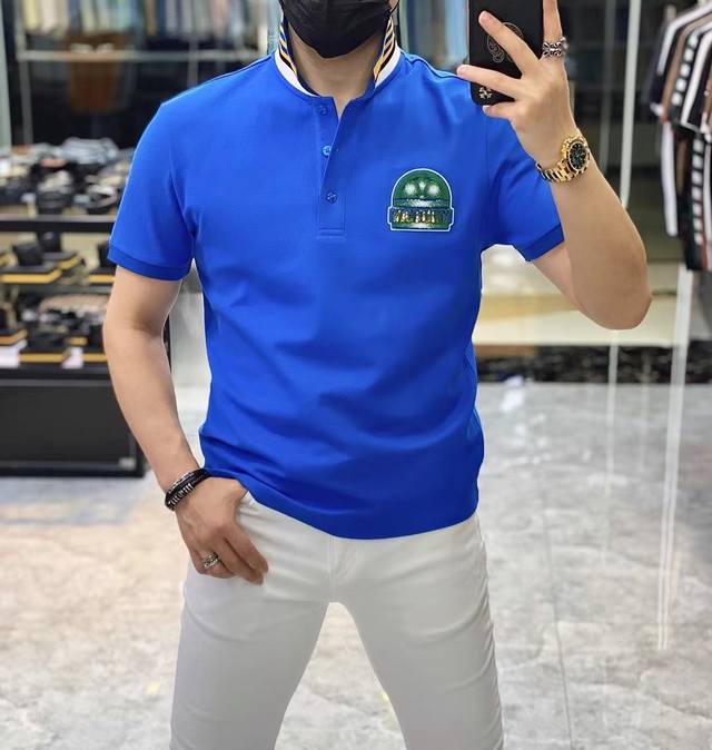 Lv 2025Ss Spring/Summer New Polo Collar Short-Sleeve Collection. Made with premi