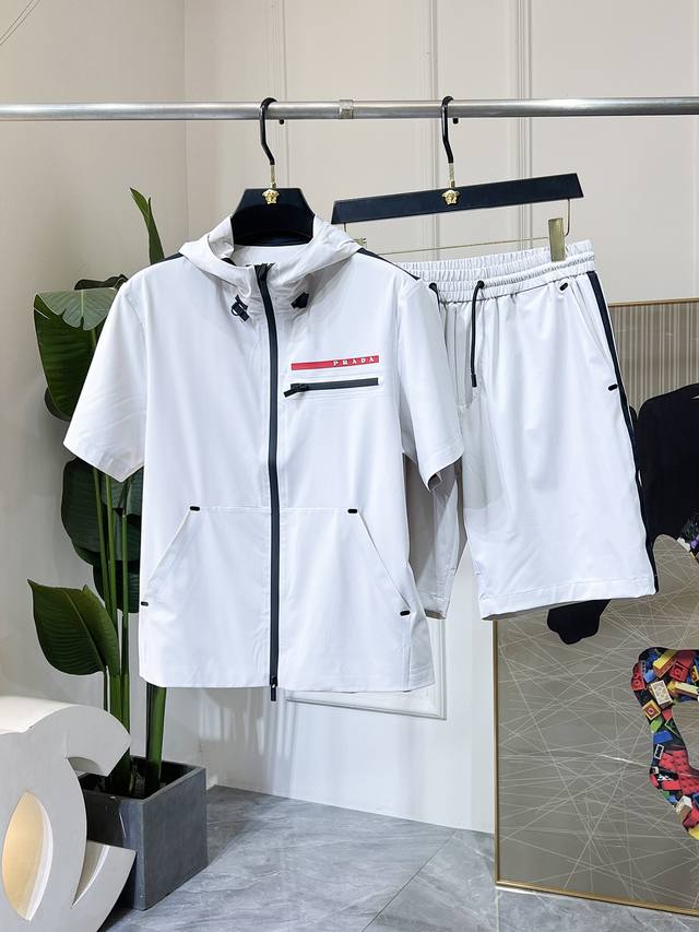 Prada 2025 Spring/Suit Set for the Year of the Snake (September) - Short-sleeved