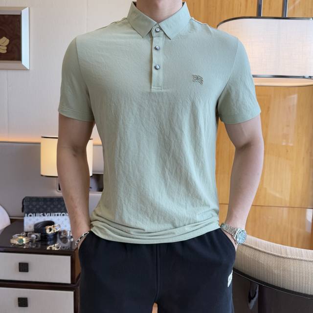 Burberry 2025 Spring/Summer Polo Collar Short-Sleeve Collection. Made from premi