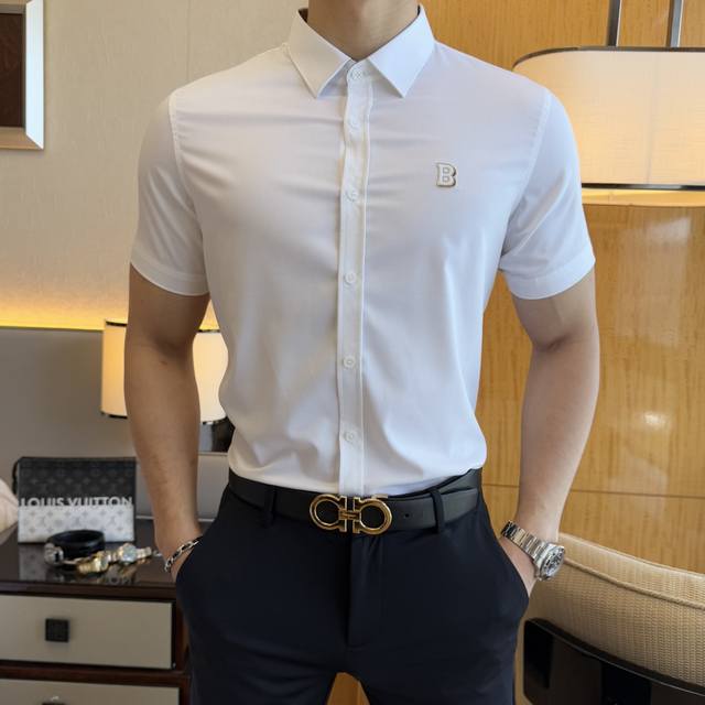 Burberry 2025 Spring/Summer Fashion Hot Selling Item, sourced from a trading com