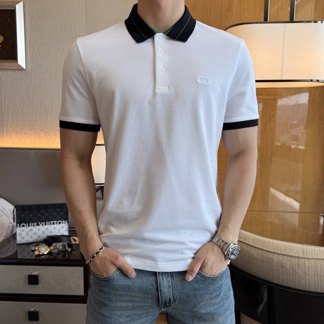 Valentino 2025 Spring/Summer Polo Collar Short-Sleeve Collection. Made from prem