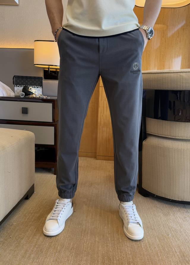 Lulu 2025Ss Spring/Summer Snake Year Bestselling Casual Pants, a must-have versa