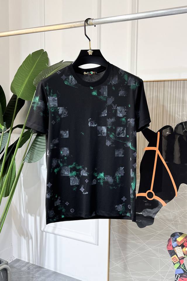 Lv 2025Ss Year of the Snake Spring/Summer Premium Short-Sleeve T-Shirt, Official