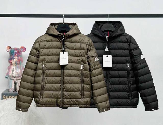 Top-tier Moner Galion Short Hooded Down Jacket (Bulk Sale Photos). Premium goose