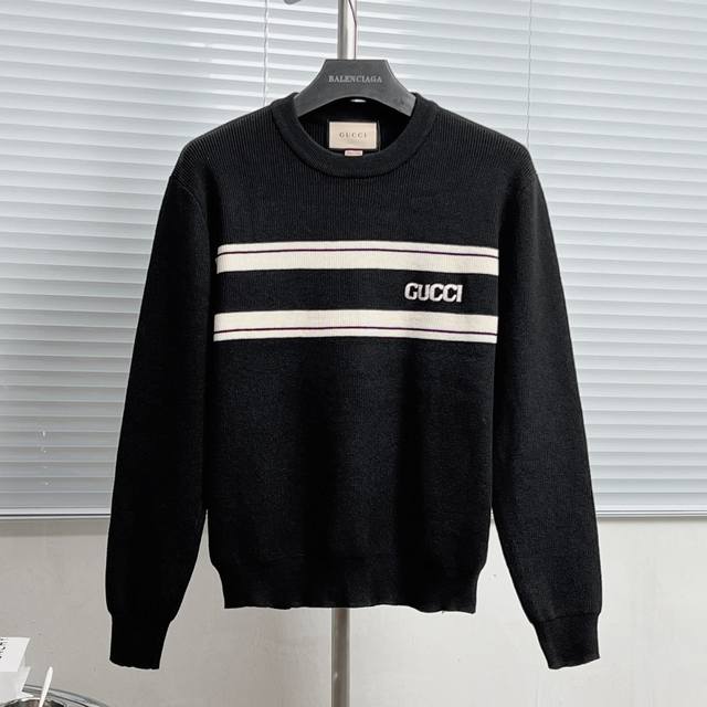 T99# Gucci logo jacquard knit long-sleeved crew neck sweater. Classic double str