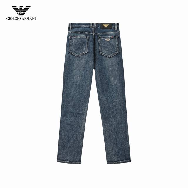 947# 25Ss Autumn/Winter Armani Jeans Custom-made hardware logo on the back pocke