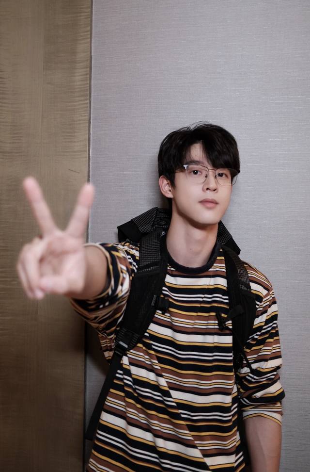 New Arrival D142# We11Done Official Website 25Ss Korean Style Simple Logo Embroi