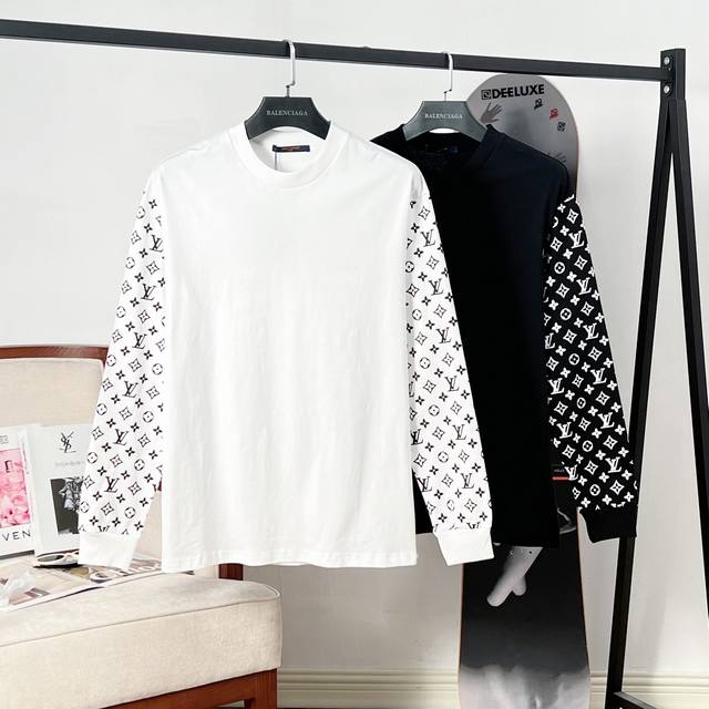 Louis Vuitton Lv Monogram Logo Print Long-Sleeve T-Shirt. Made with high-density