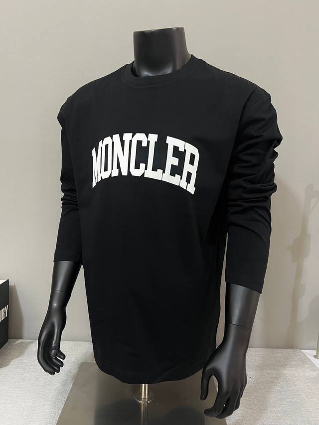 Moncler's new arrival, synchronized with official website and online store; 2025