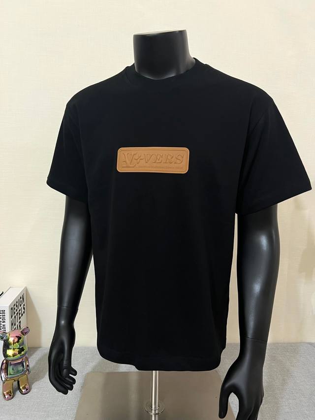 Louis Vuitton LV 25Ss new short-sleeved T-shirt, available now on the official w