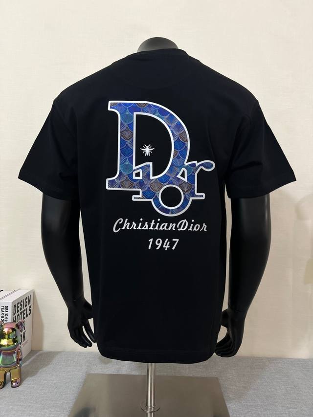 Dior 2025Ss Shell Pattern Silk Pearl Silver Appliqu