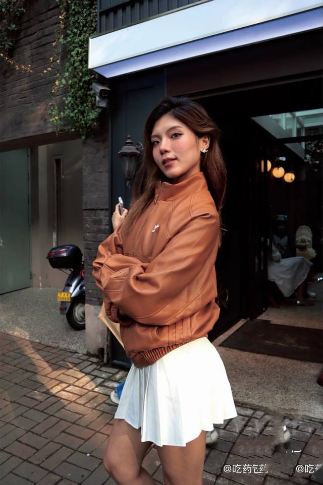 Style No. 298, Outfit Inspiration | Adidas Originals Leather Jacket, Covering Al