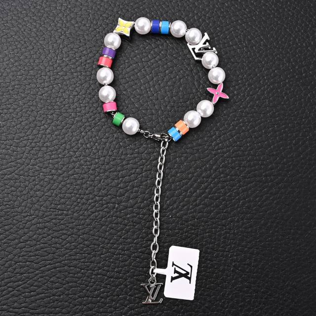 Louis Vuitton Lv Mng Pearls Party Wang Hedi Same Style Monogram Pearl Party Mult