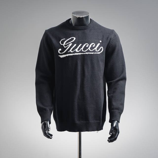 Gucci 24Ss New Art Letter Logo Crew Neck Sweater. Made with custom-made natural