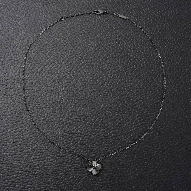 Van Cleef & Arpels Vca Four-Leaf Clover Five-Flower Necklace #Sterling Silver Ve