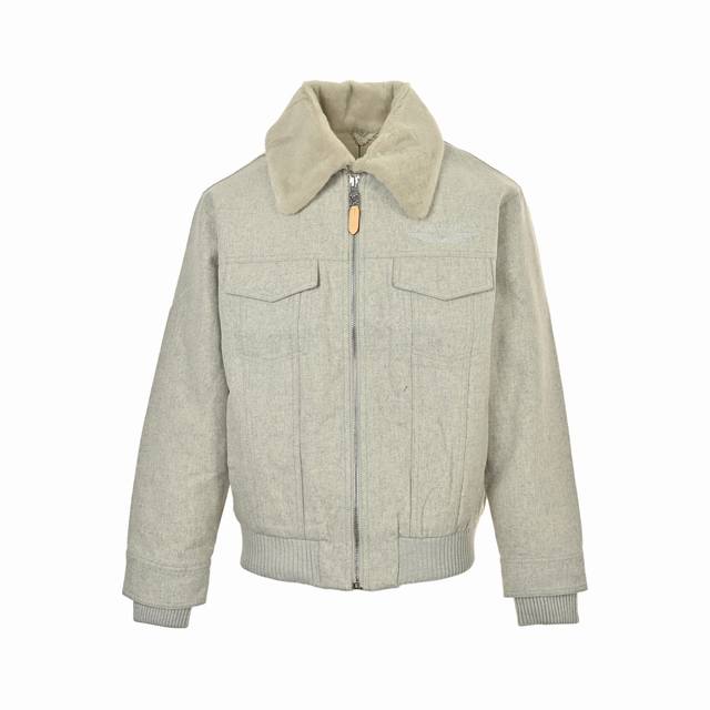 Louis Vuitton 25Fw Fur-Collar Wool Coat (Ddd), originally purchased for 34,600.