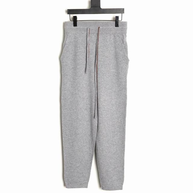 Loro Piana Lp30Fw Wool Trousers (Ddd) This product is a replica of the original