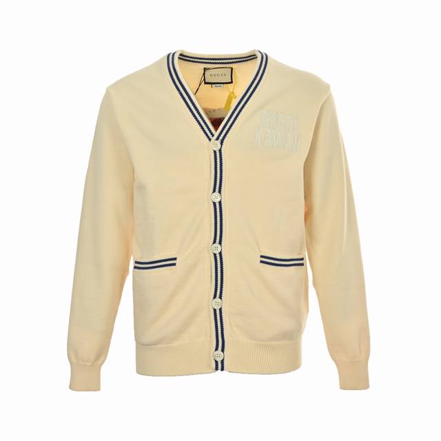 Gucci 25Ss Cartoon Logo Back Cardigan. Made with anti-pilling modal fleece that