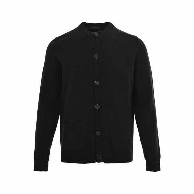 Prada 25Fw Triangle Logo Cardigan Sweater (Ddd) Made from a precisely calculated