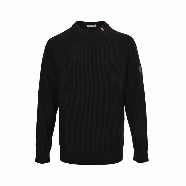 Moncler Crew Neck Sweater with Sleeve Label. Made with 700g thickened and heavy-