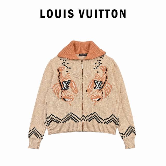 Louis Vuitton Double Shrimp Knit Cardigan (Ddd). The fabric is a cotton-wool ble