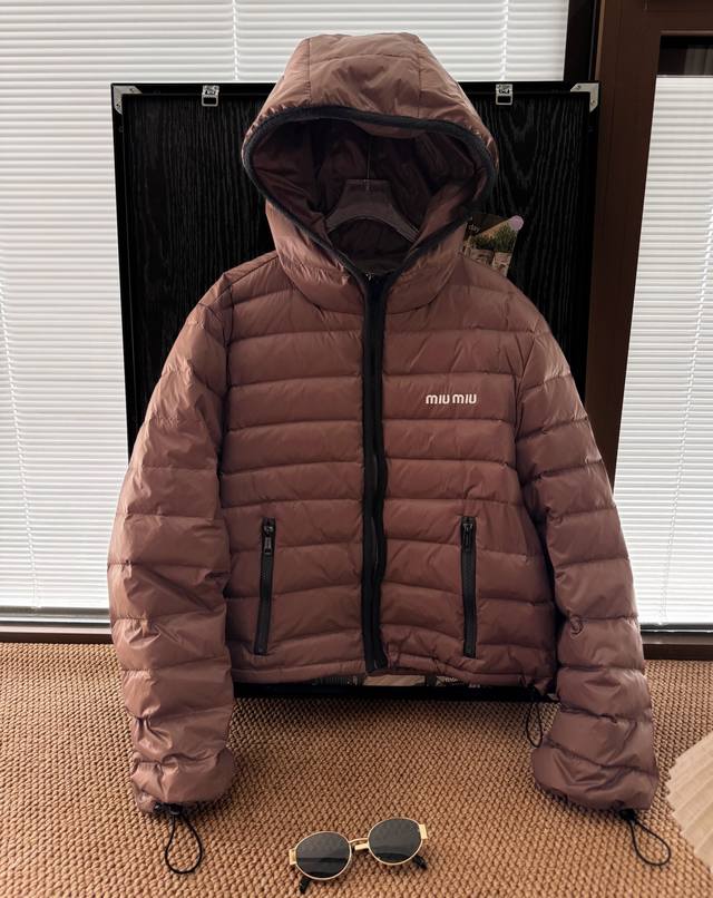 Price: Product Name: * New Logo Ribbed Lightweight Down Jacket Size: ML Color: D