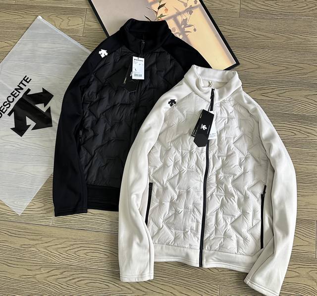 Lightweight and warm, perfect for cold weather. Unisex, can be worn as an inner