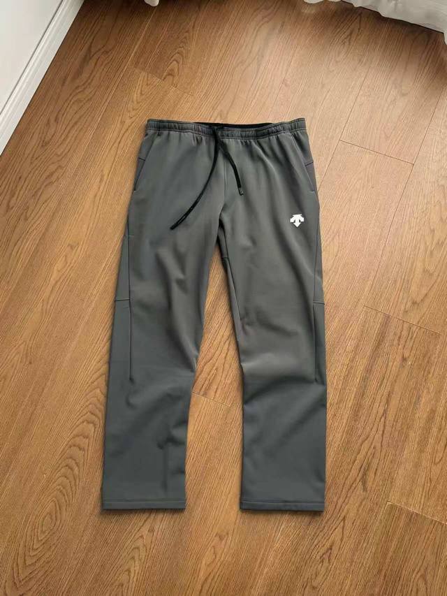 New Arrival! Descente Men's Woven Sports Running Pants, Autumn/Winter Windproof,
