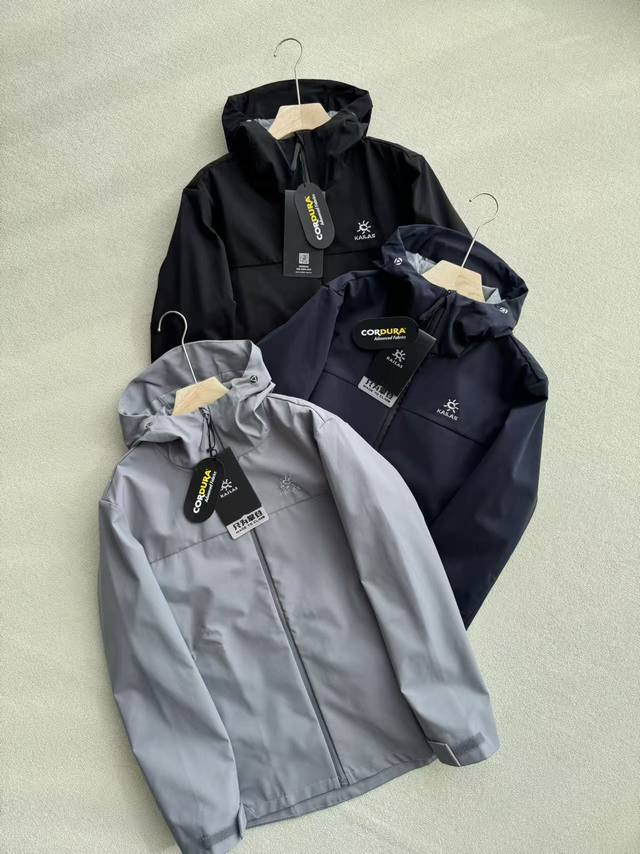 Autumn New Arrival, Kailas Outdoor Casual Hooded Couple Windbreaker Jacket. Made