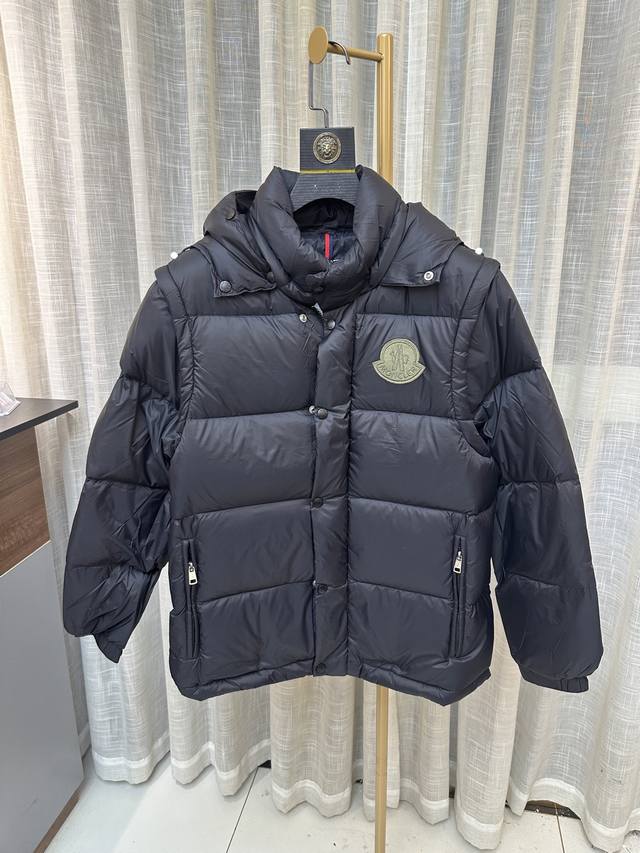 Moncler 2025 Winter New Unisex Detachable Classic Embroidered Down Jacket Moctbe