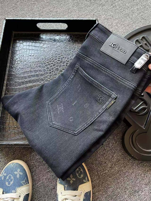 Top-tier luxury denim! Ddd's popular best-selling item! Kiton's new Italian bout